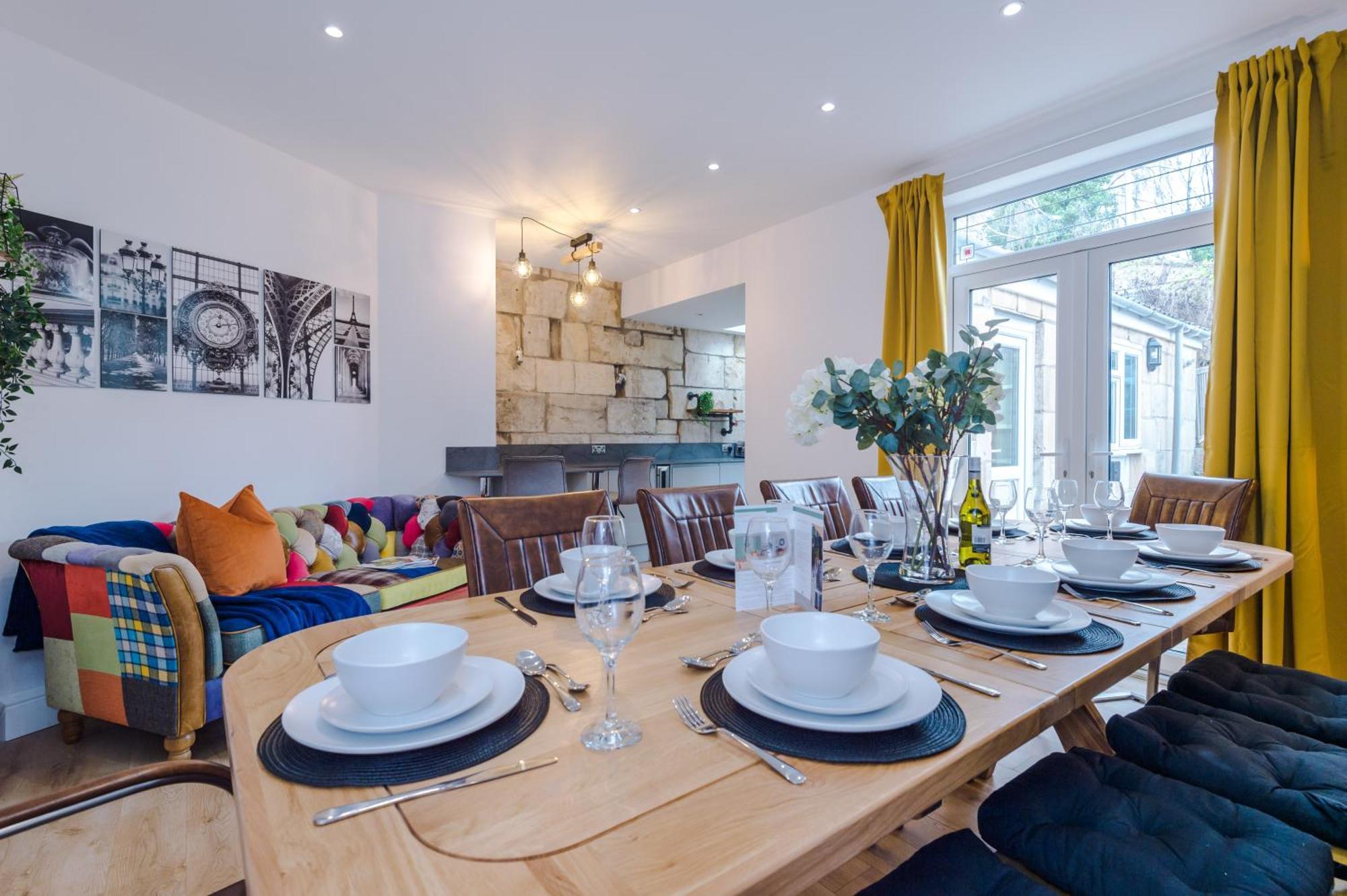 Incredible - Five Bedroom - 7 Actual Beds - 6 Bathroom House By Purestay - Central Bath With Parking Екстериор снимка